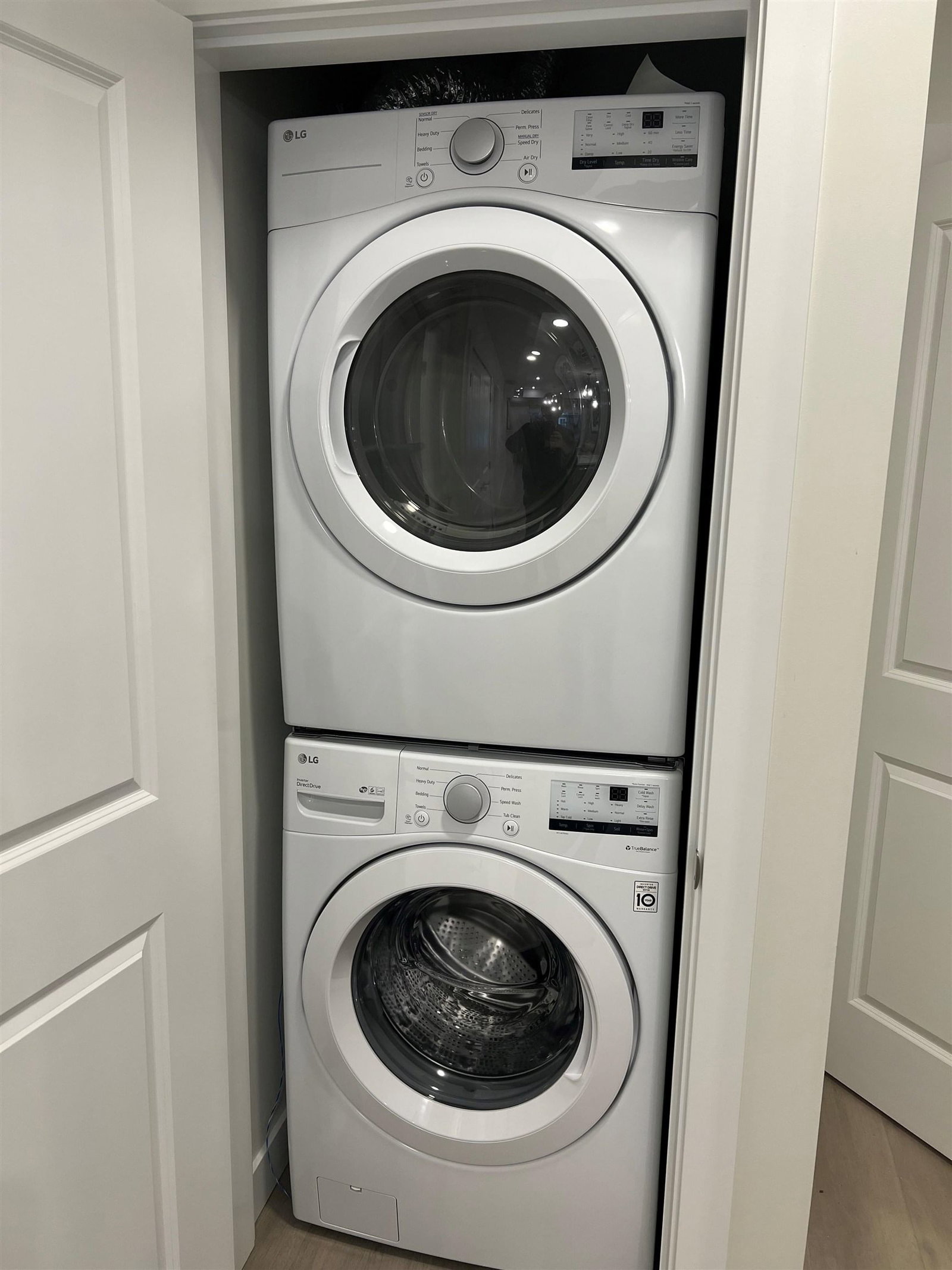 Listing Image 21