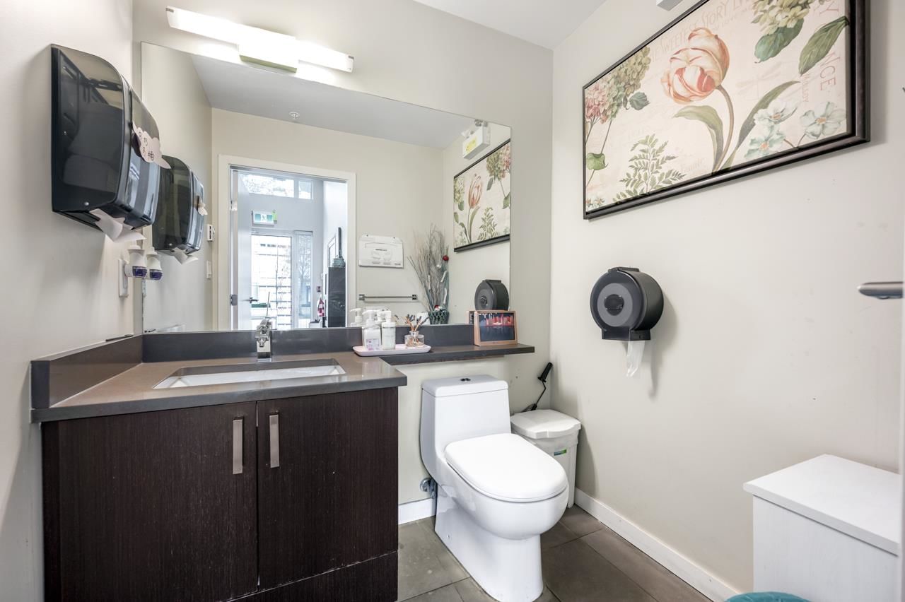 Listing Image 13