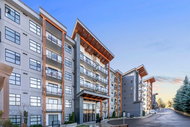 207 - 6960 Nicholson Road