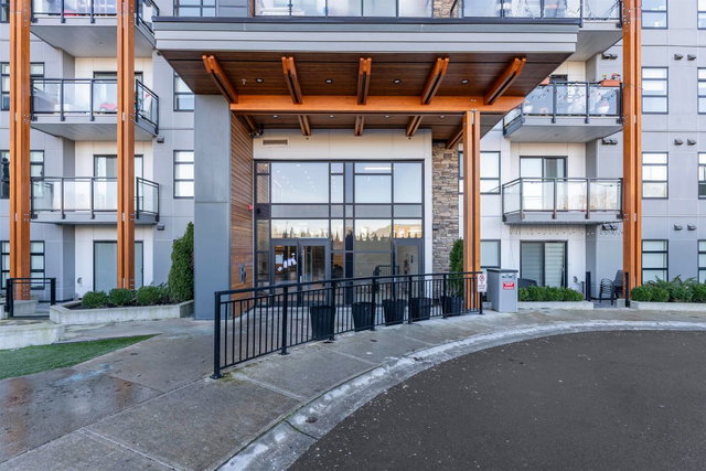 207 - 6960 Nicholson Road