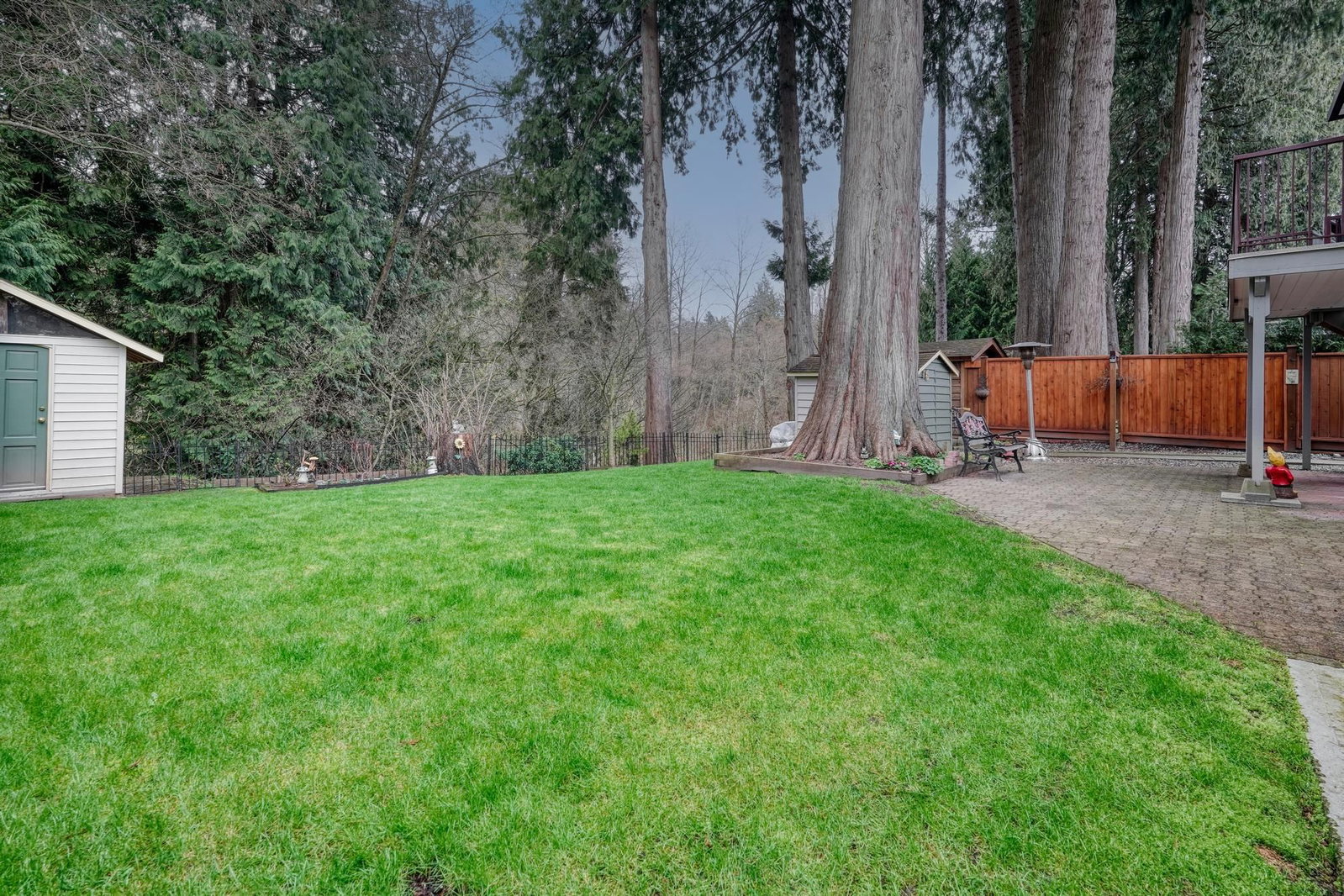 Listing Image 26