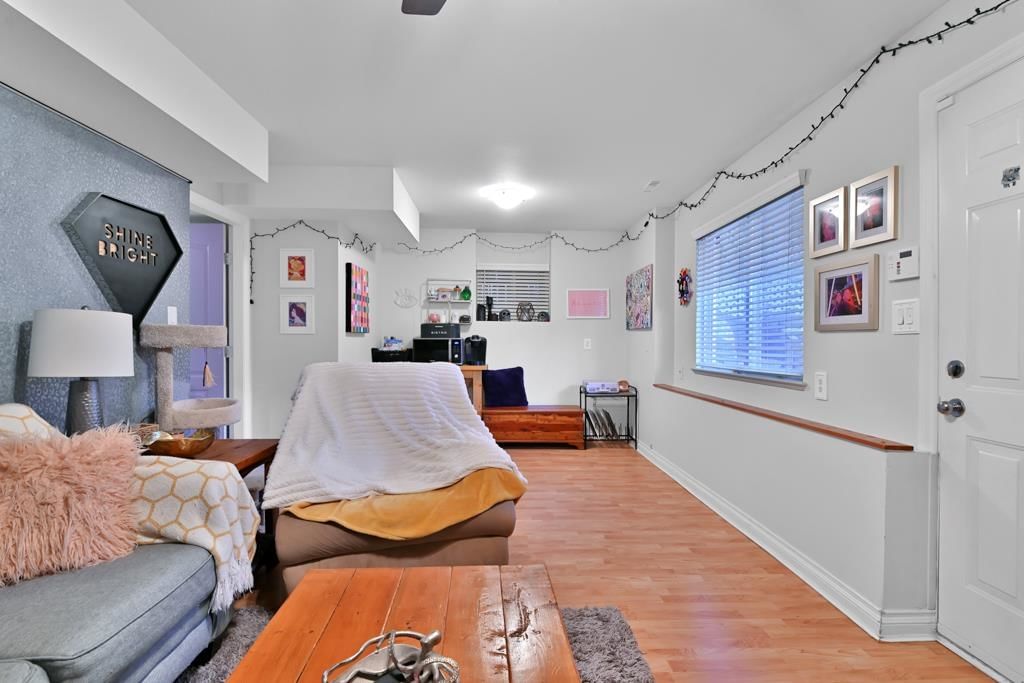 Listing Image 34