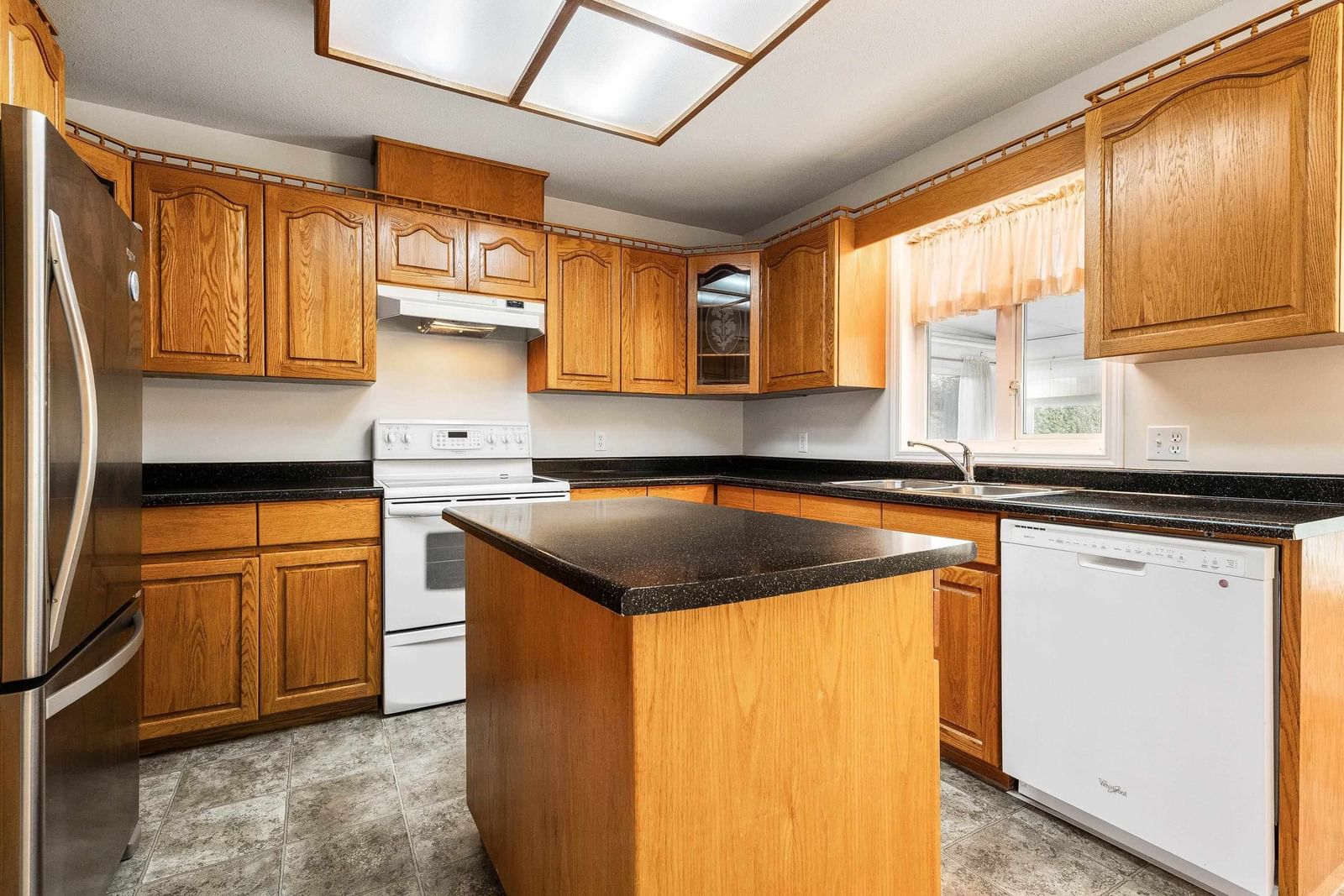 Listing Image 18