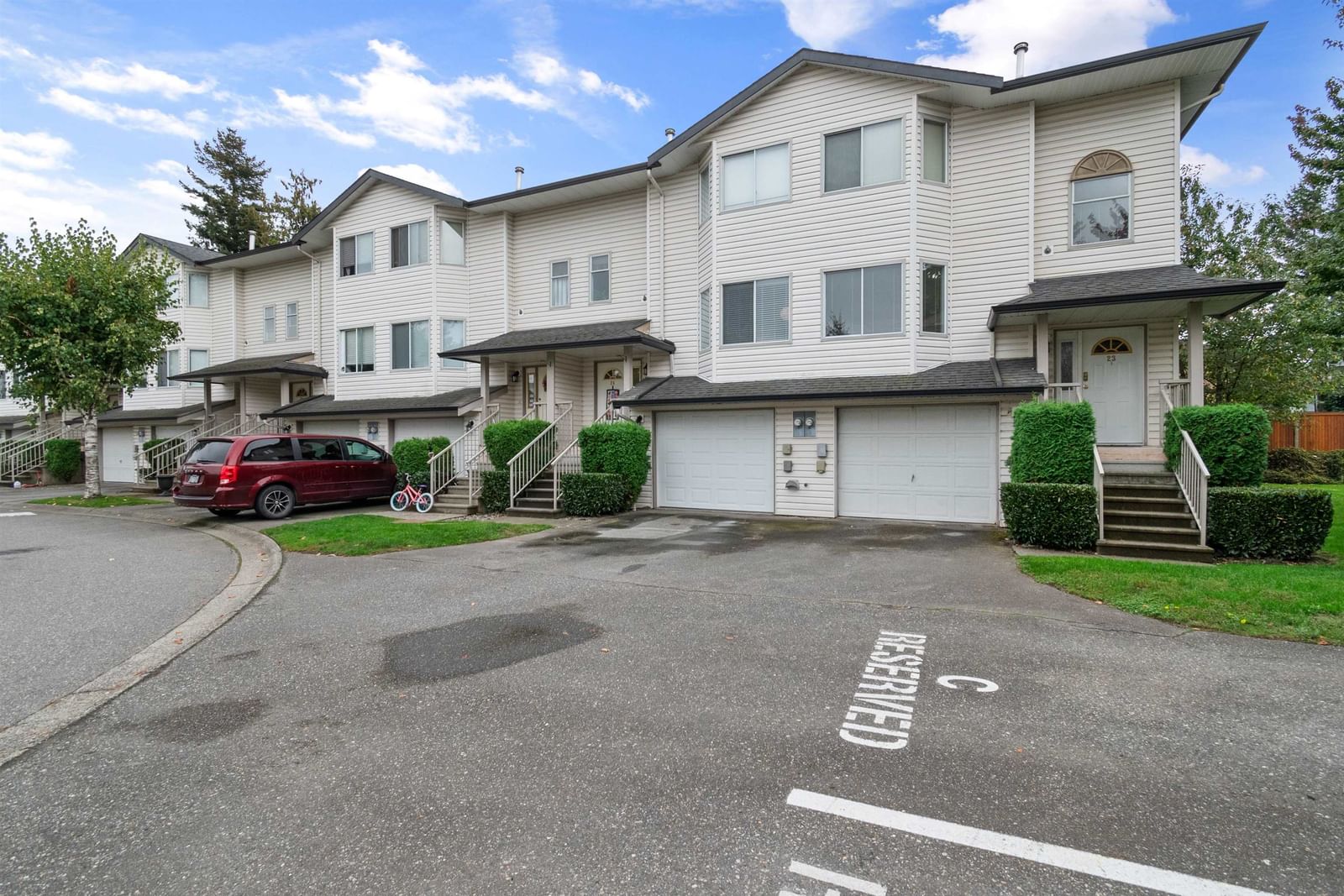 Listing Image 29
