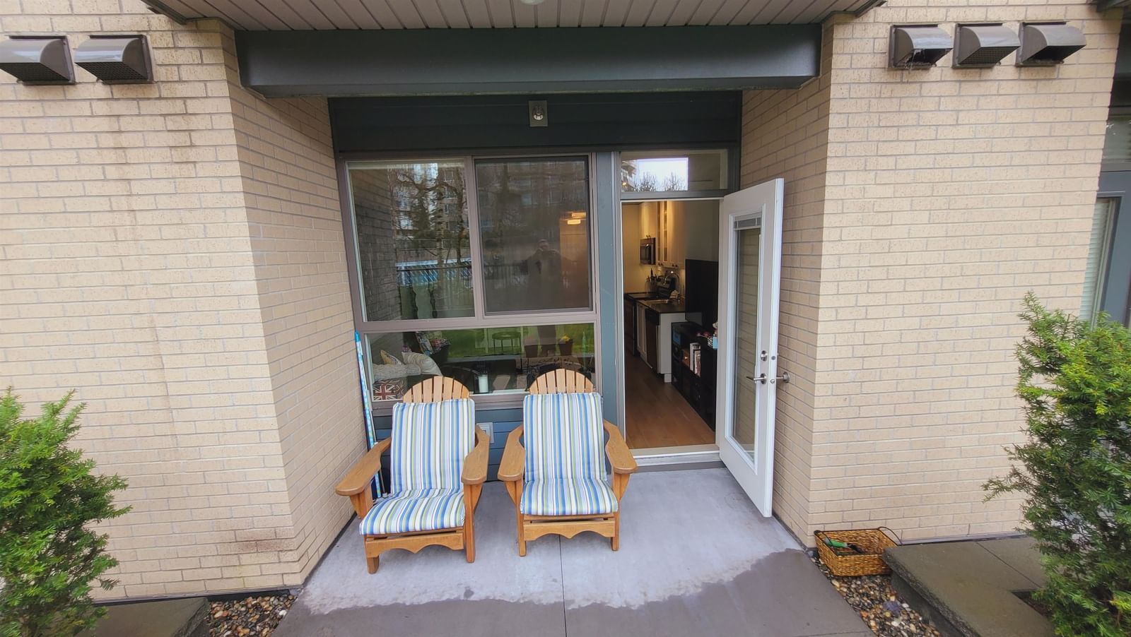 Listing Image 21