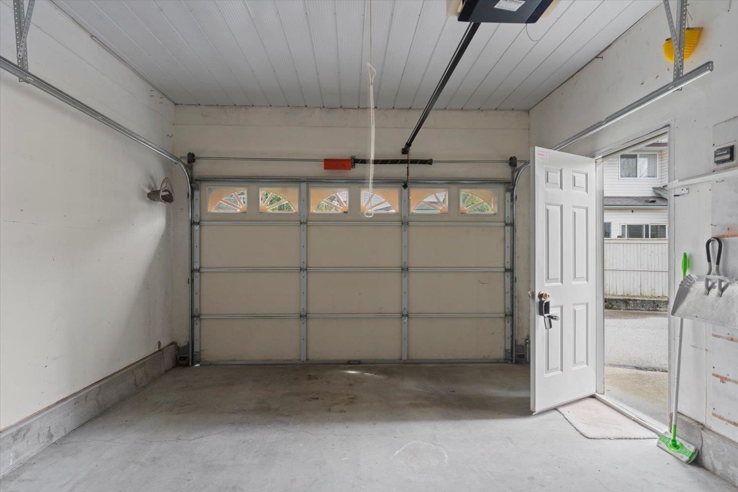 Listing Image 30
