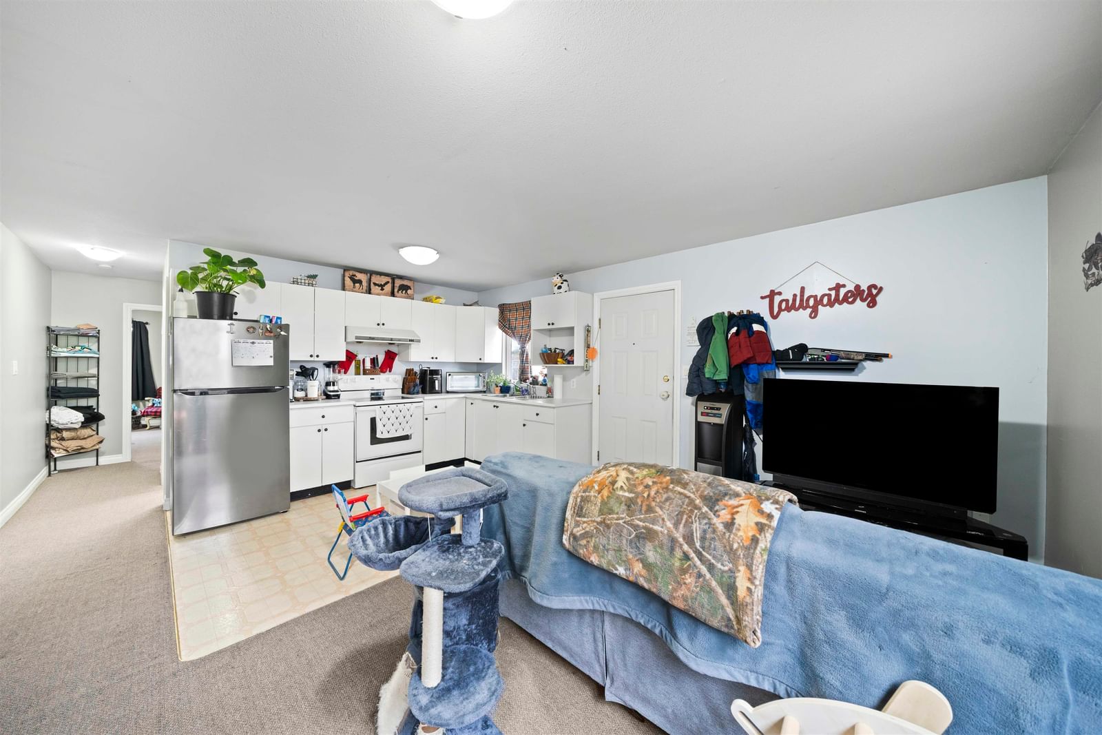 Listing Image 25
