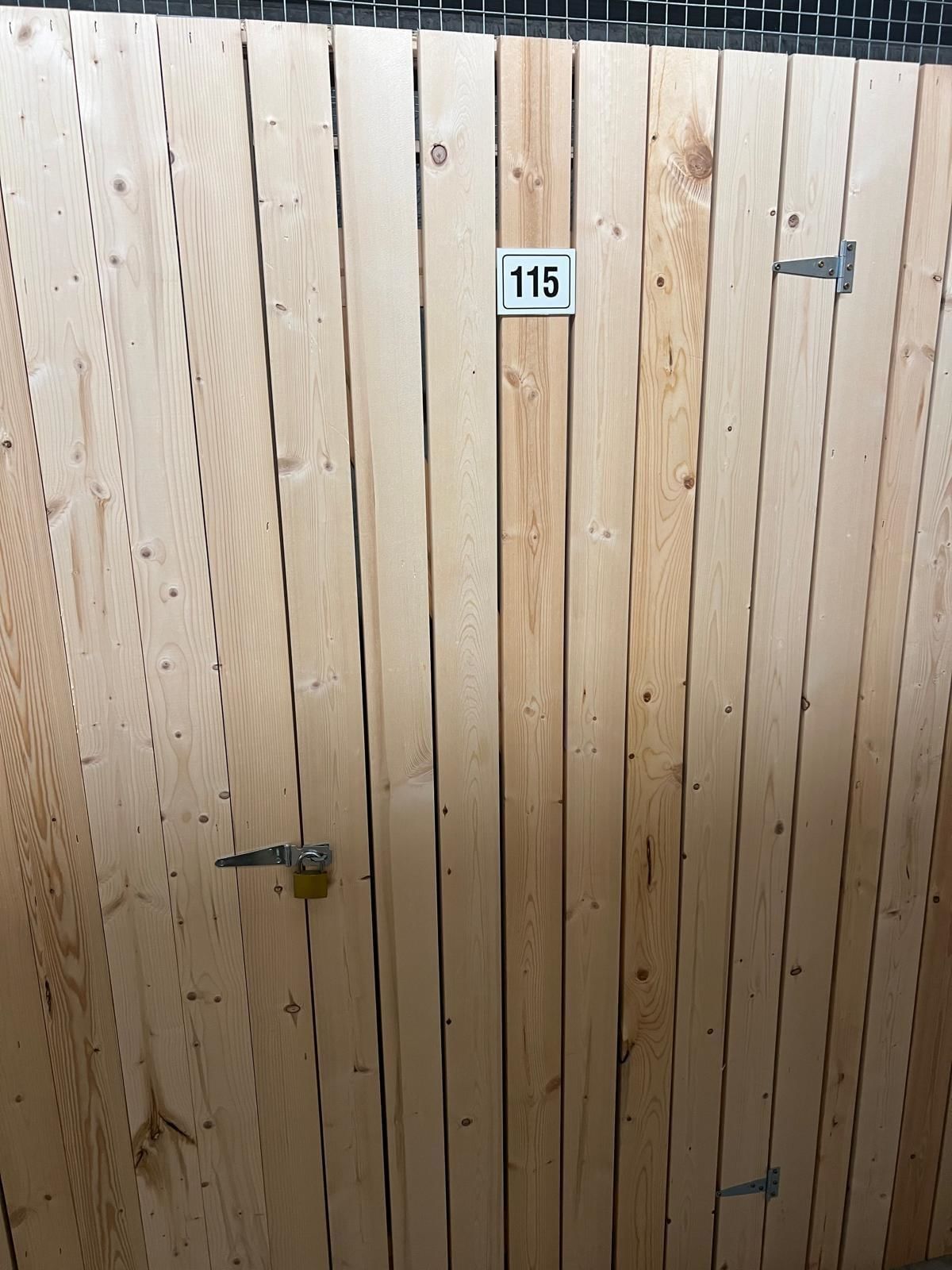 Listing Image 9