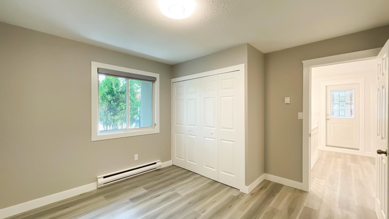 Listing Image 27