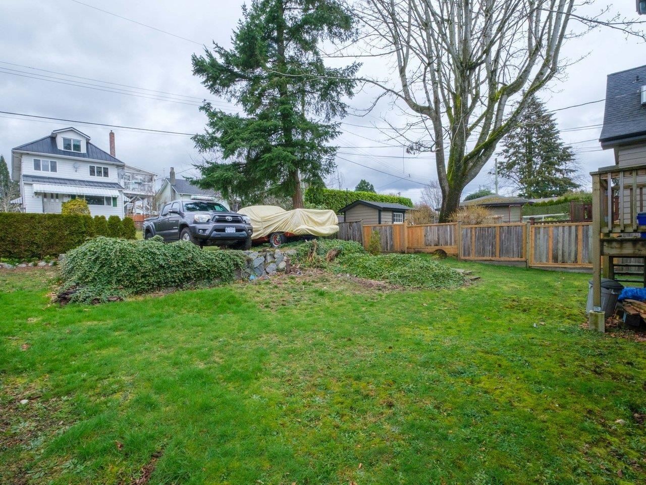 Listing Image 12
