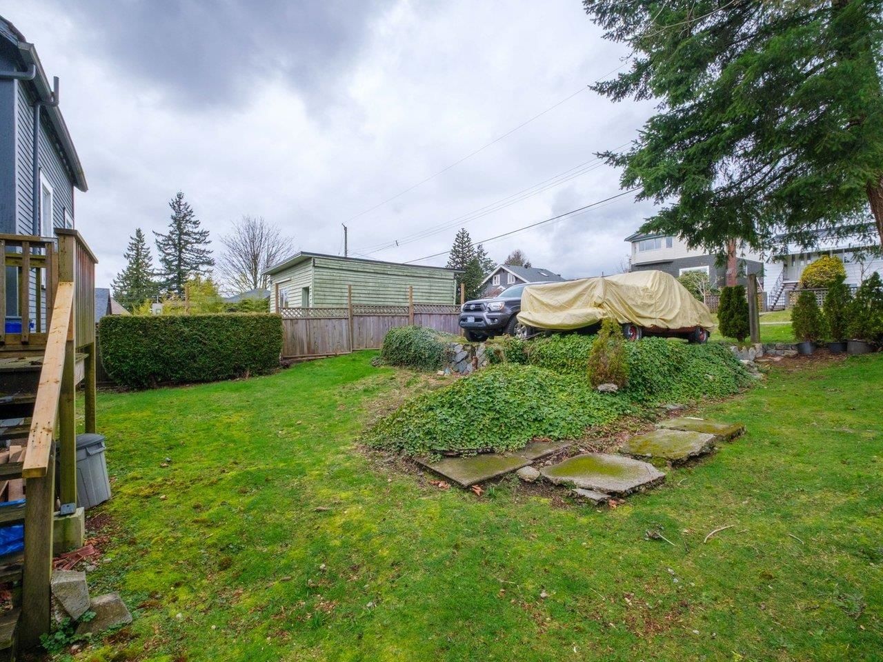 Listing Image 13