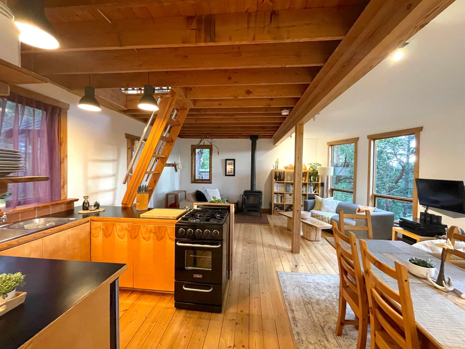 Listing Image 21