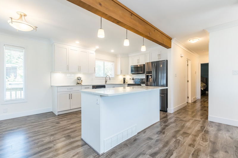 2235 Broadway Street, Abbotsford, British Columbia