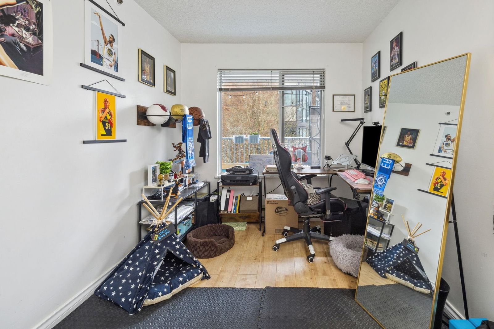 Listing Image 23