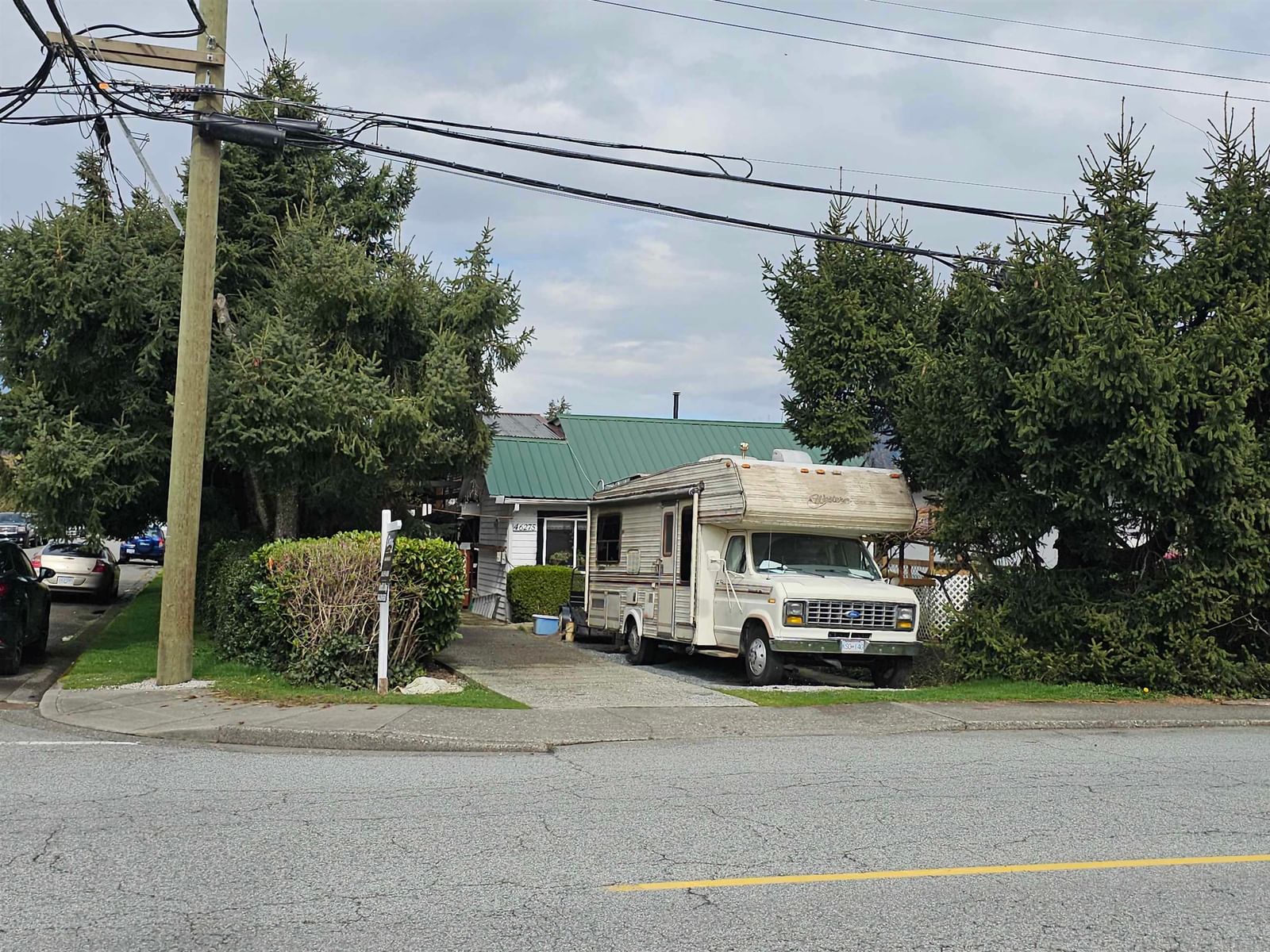 Listing Image 1