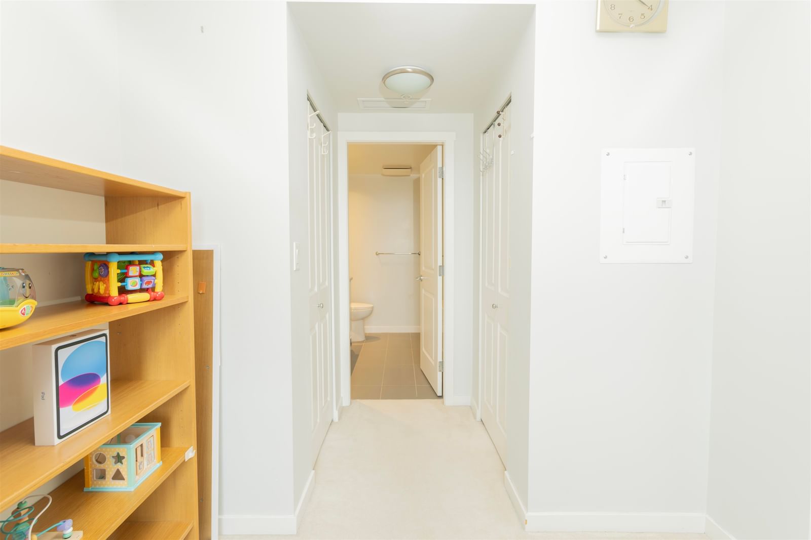 Listing Image 16