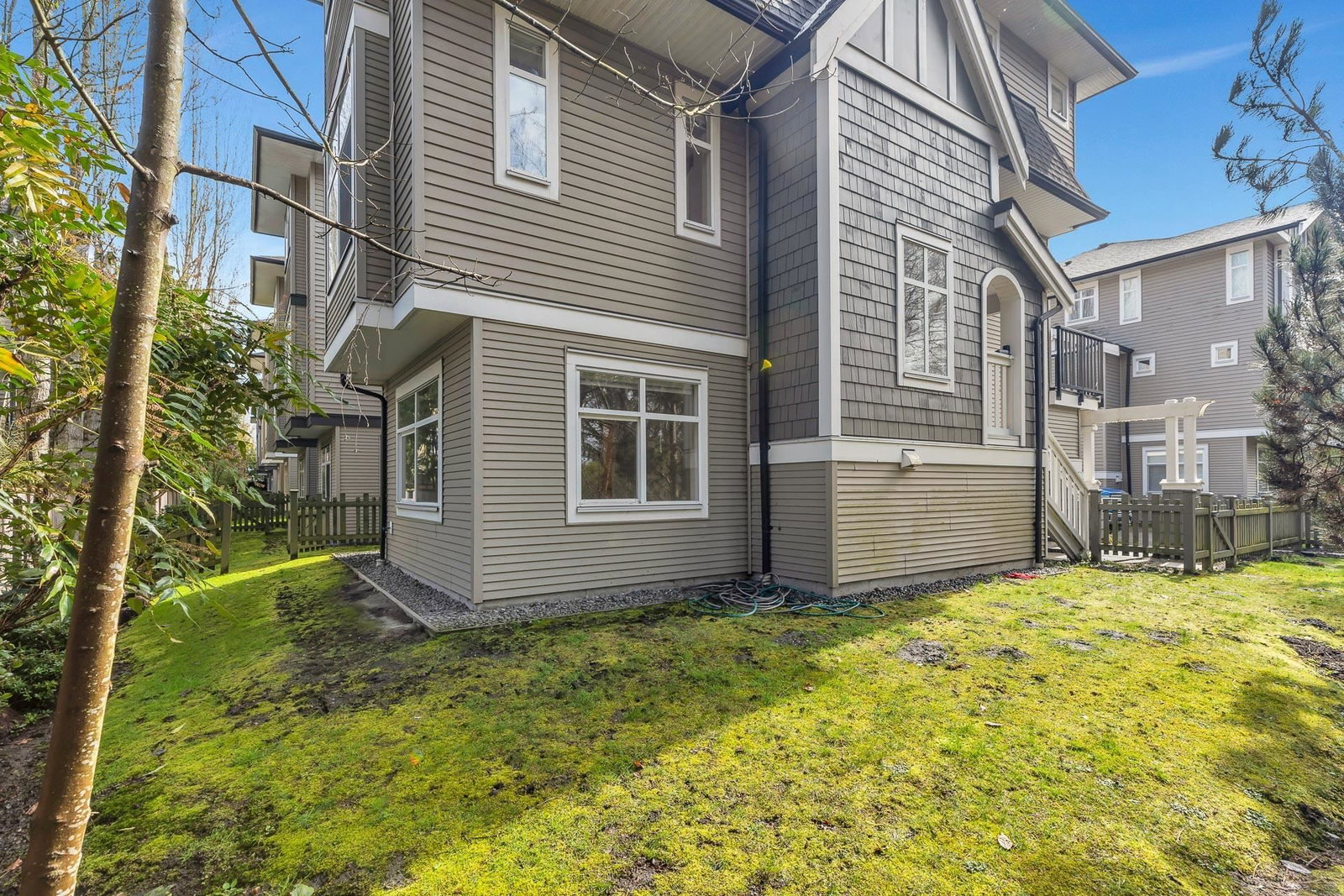 Listing Image 32