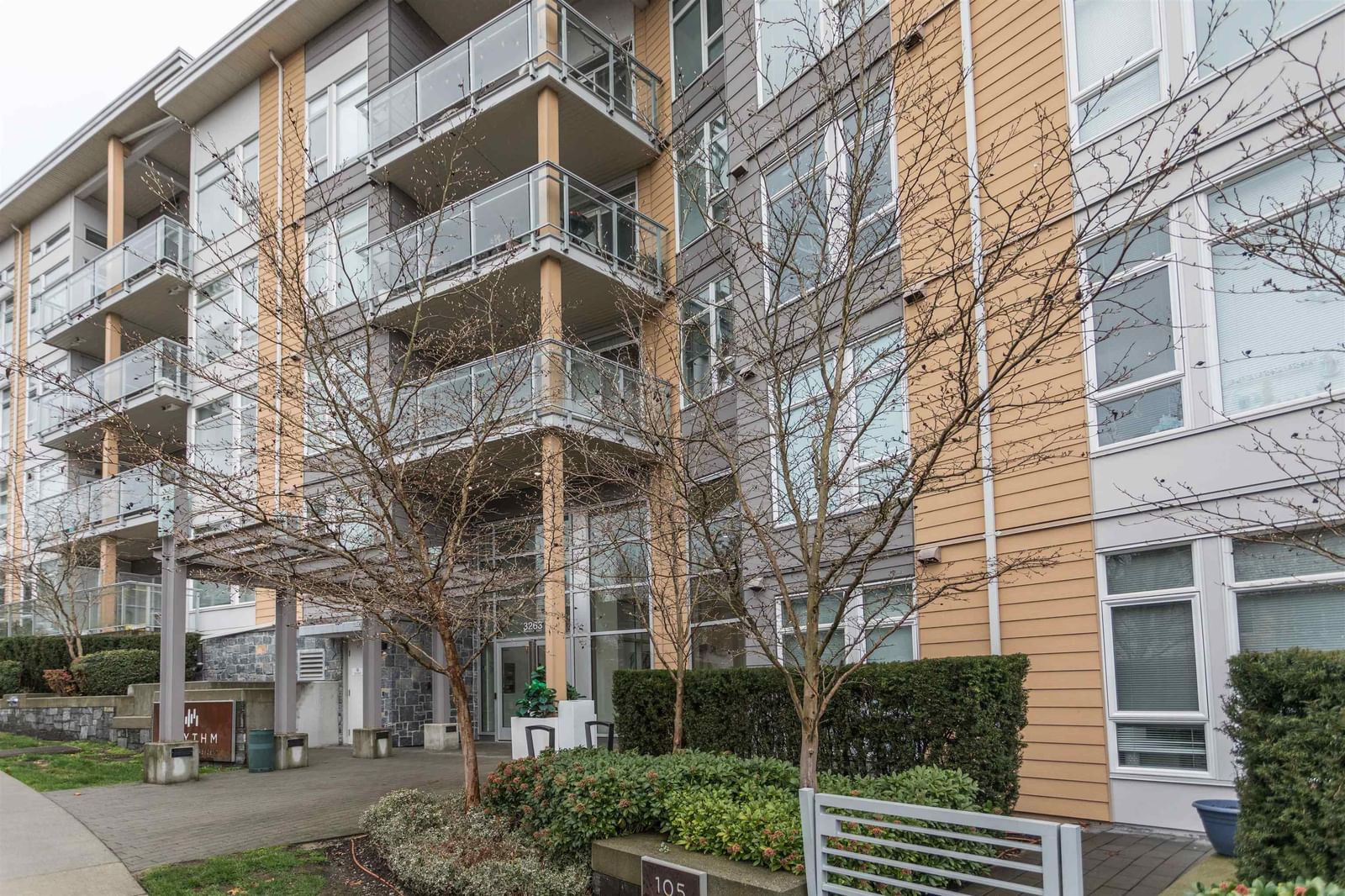 Listing Image 22