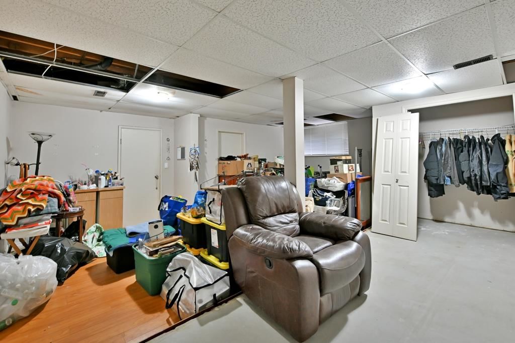 Listing Image 24