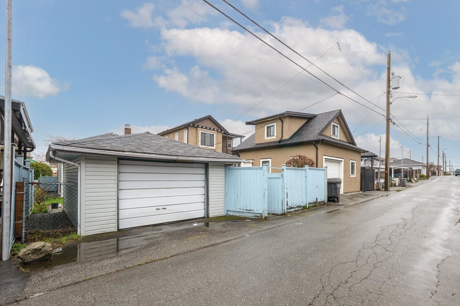 Listing Image 22