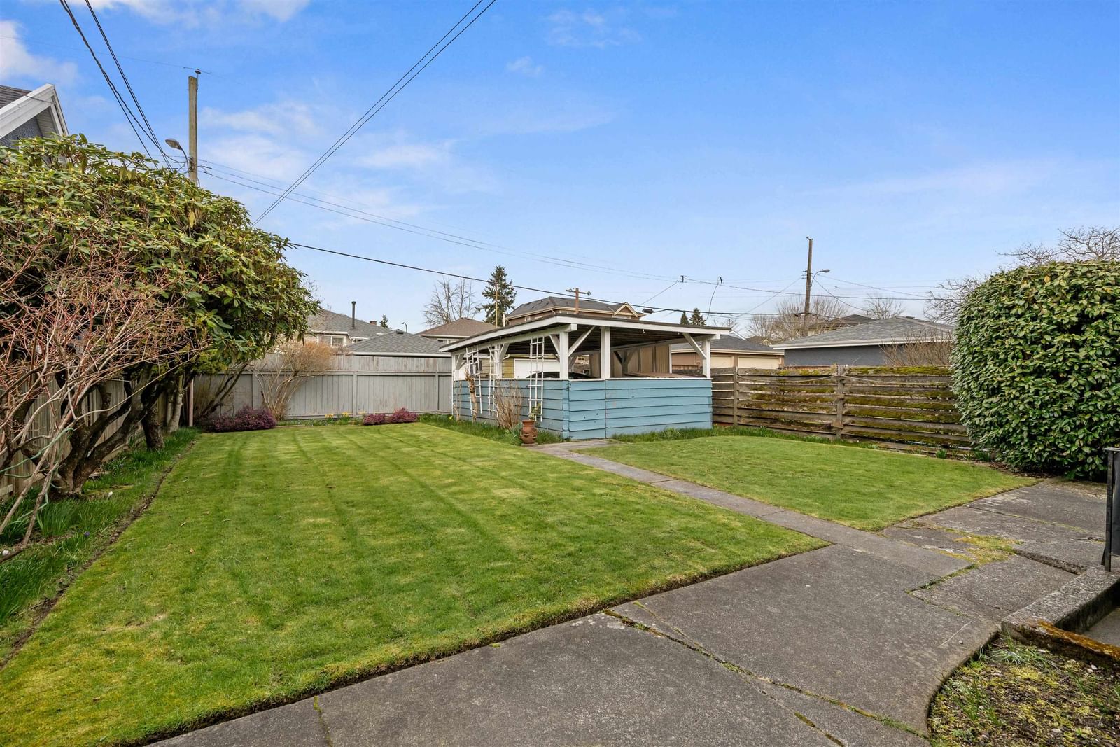 Listing Image 6