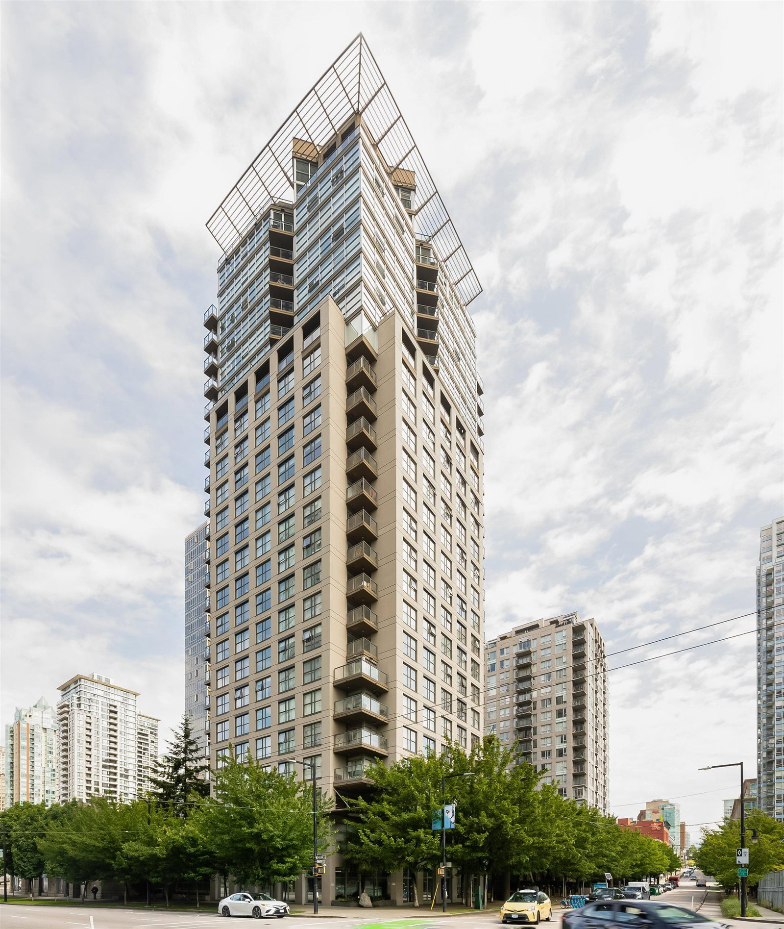 Listing Image 21