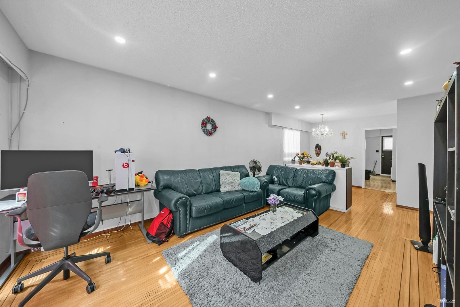 Listing Image 13