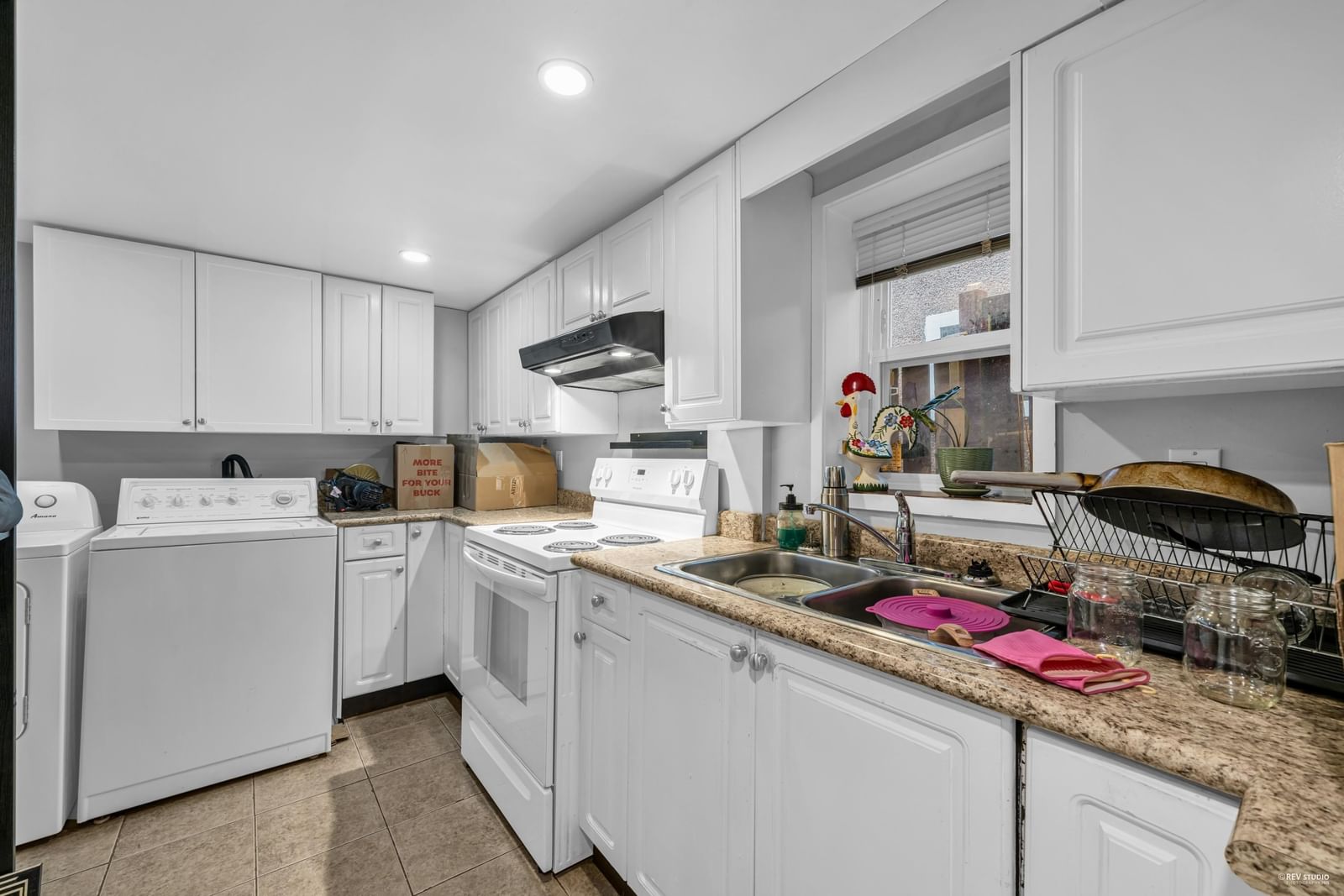 Listing Image 16