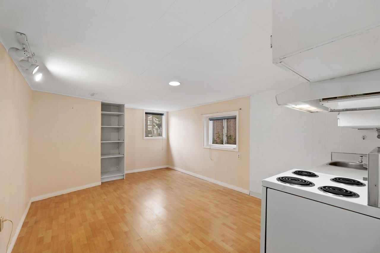 Listing Image 20