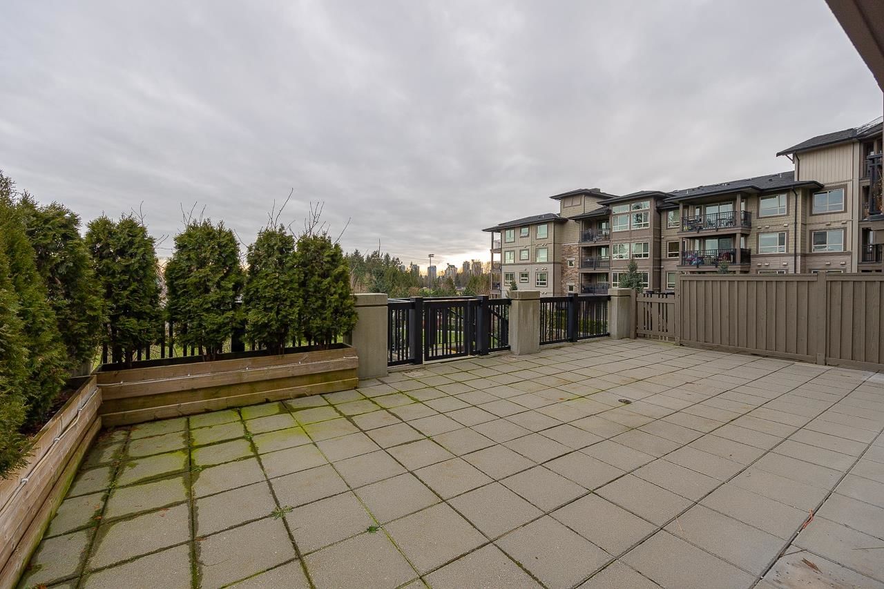 Listing Image 22