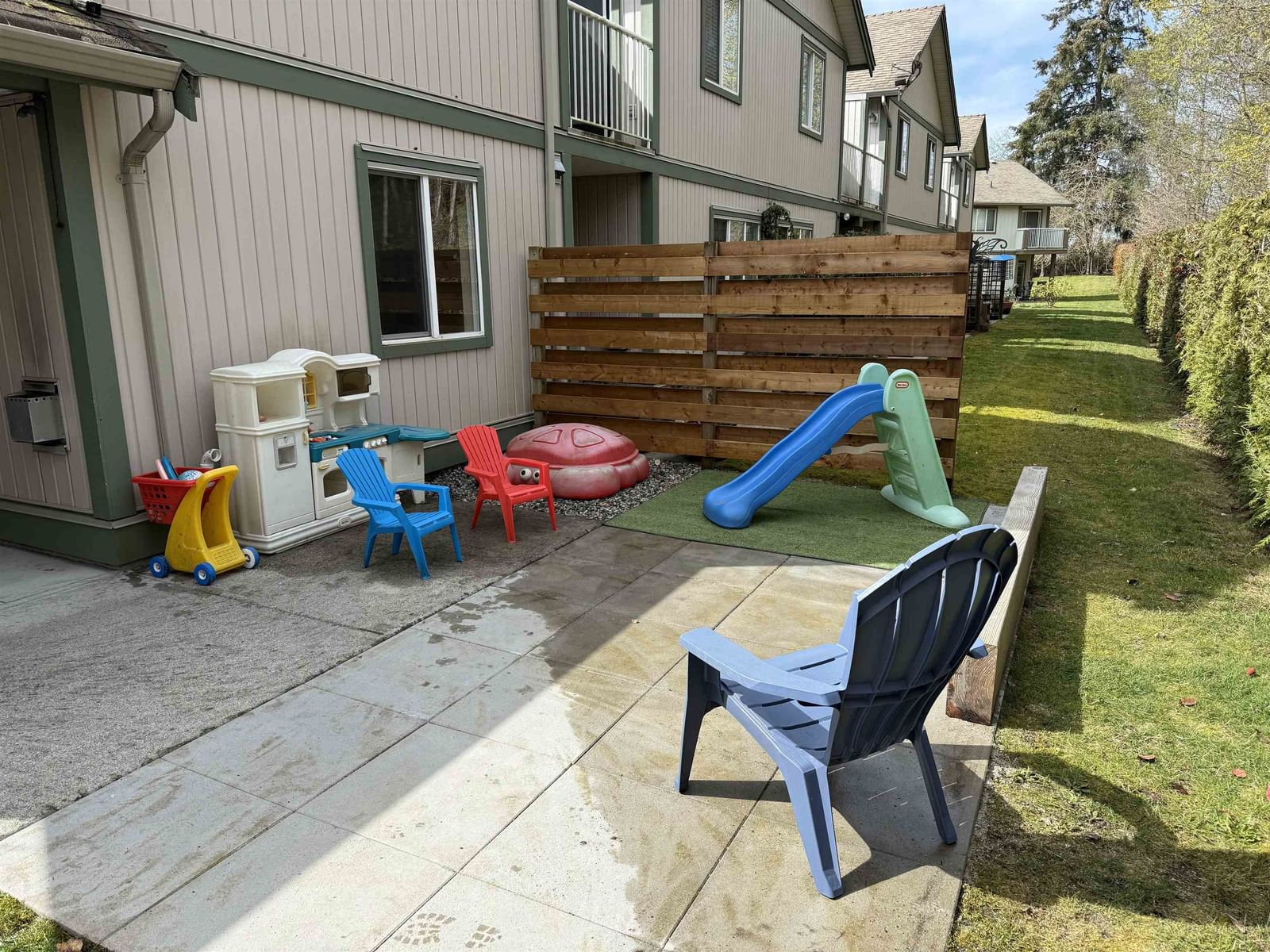 Listing Image 16