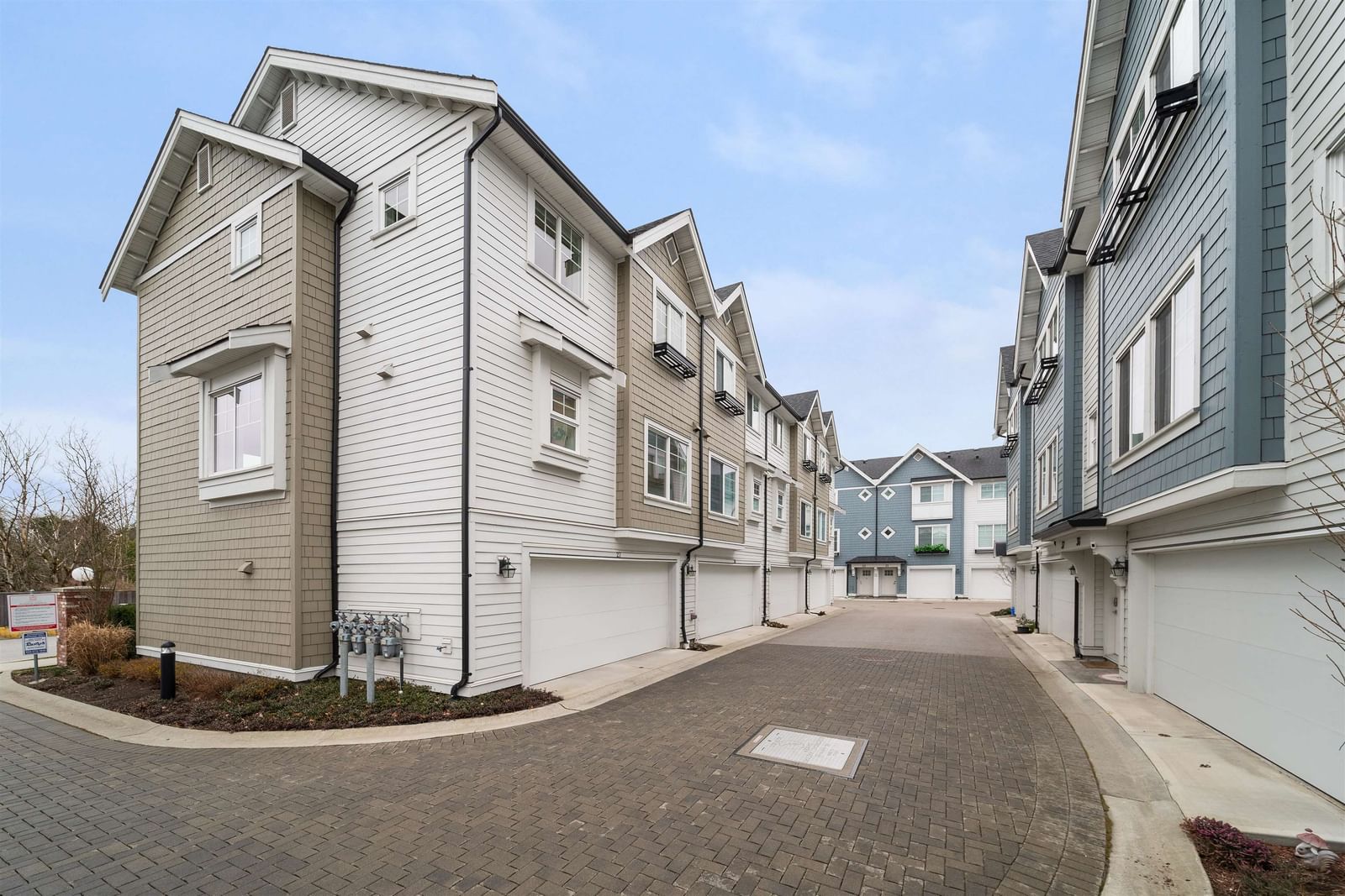 Listing Image 29