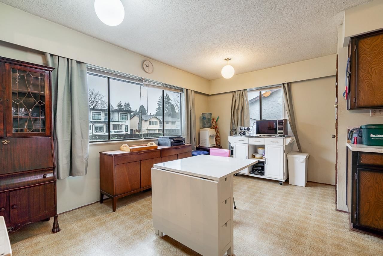 Listing Image 15