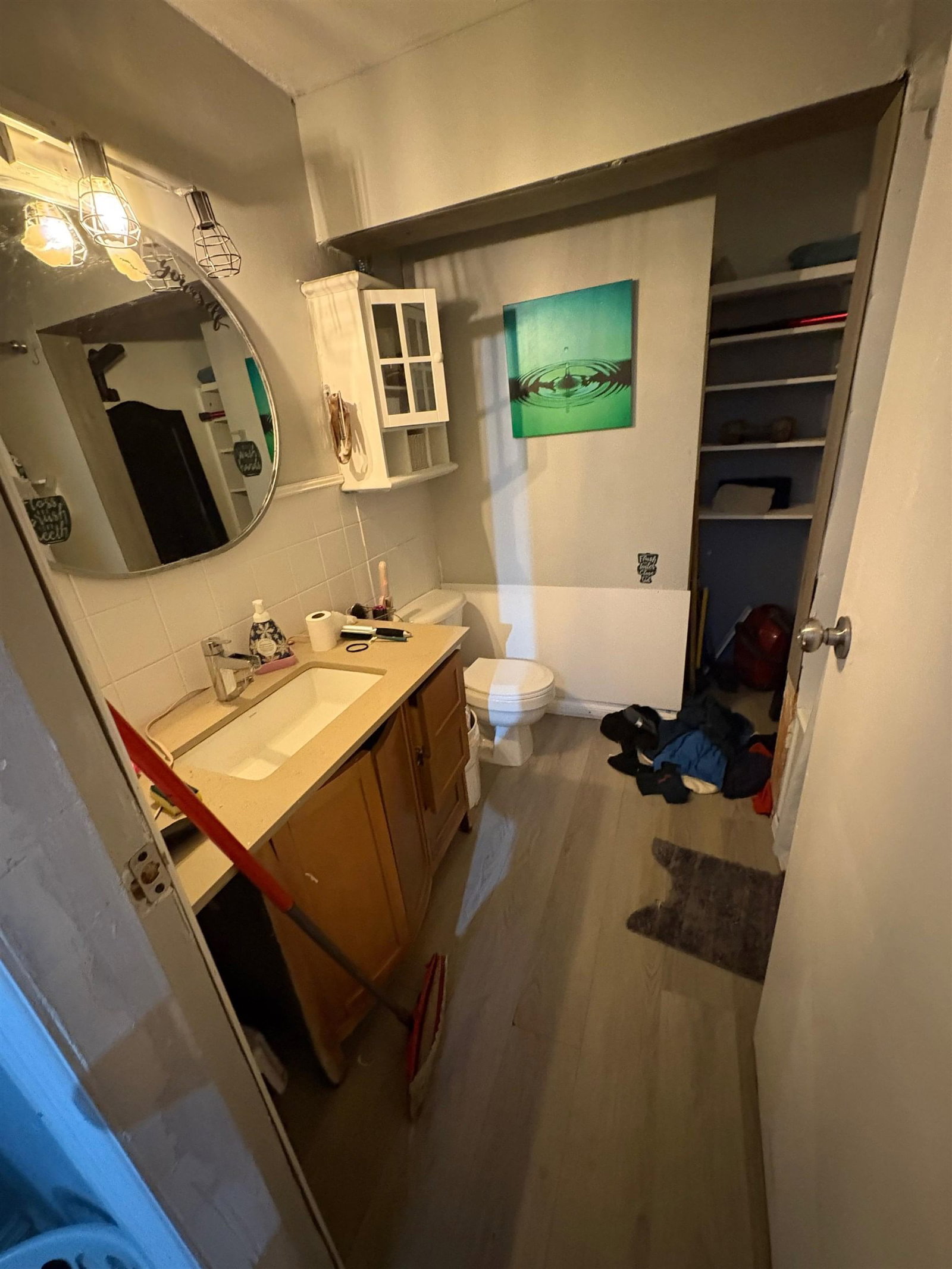 Listing Image 14