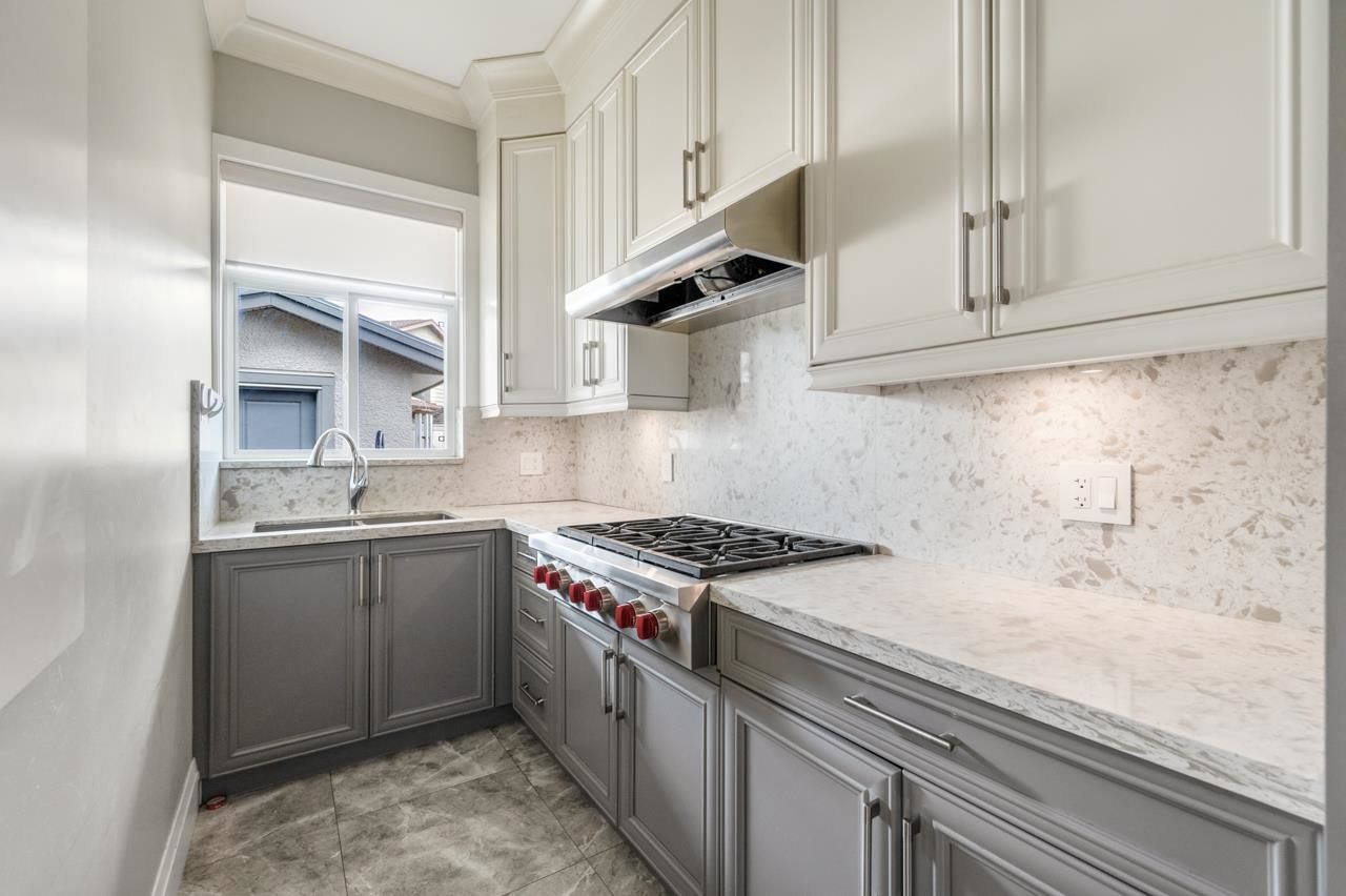 Listing Image 13