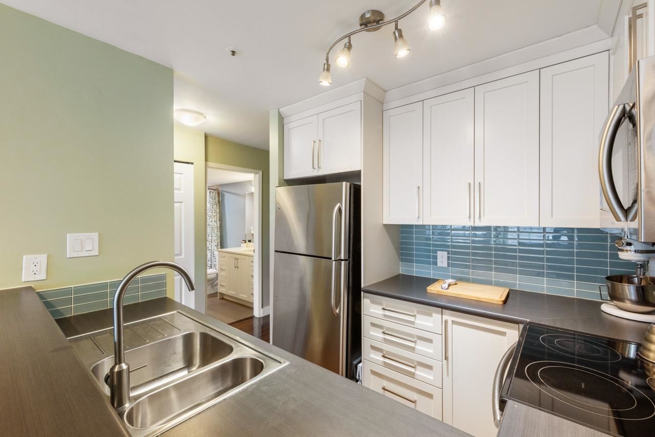 Listing Image 10