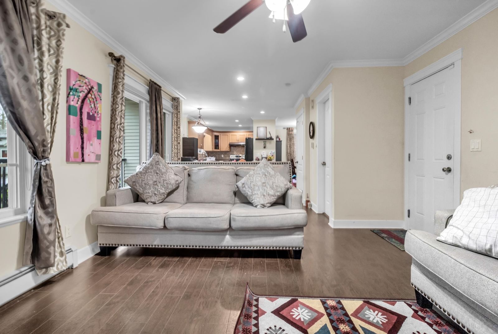 Listing Image 18