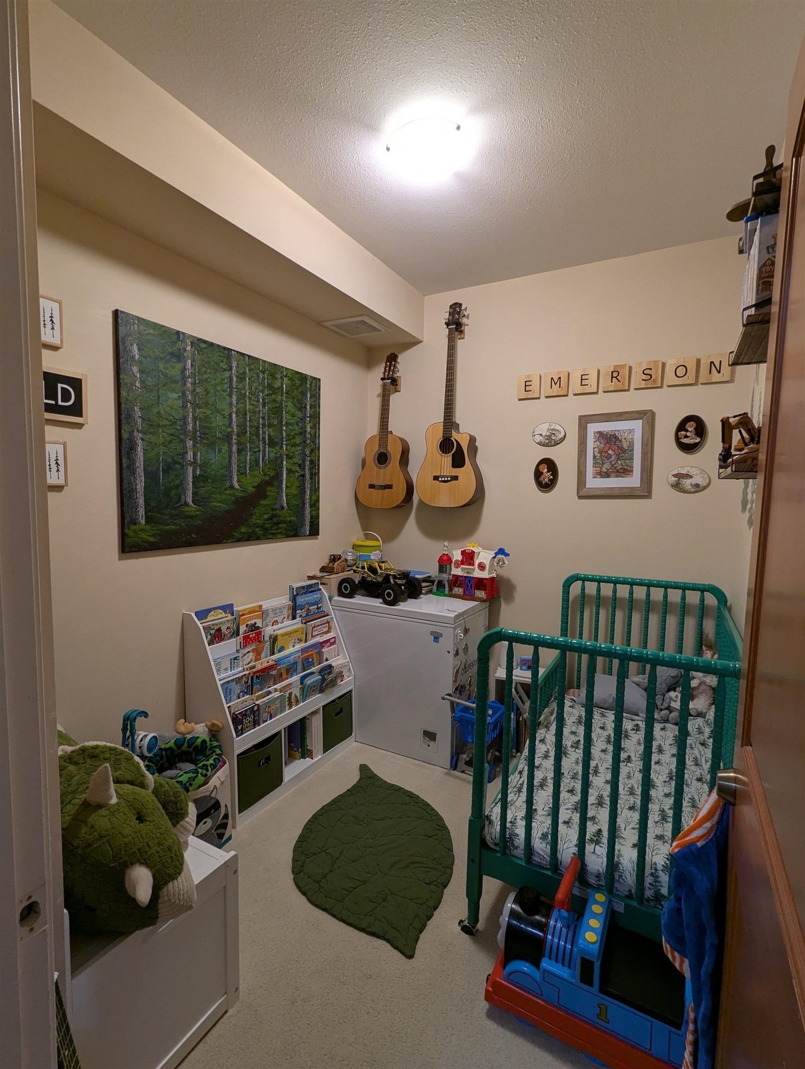 Listing Image 8