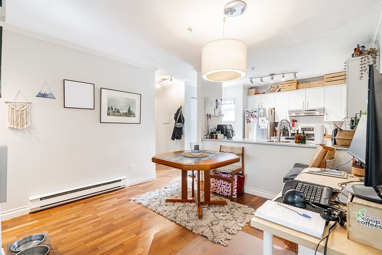Listing Image 10