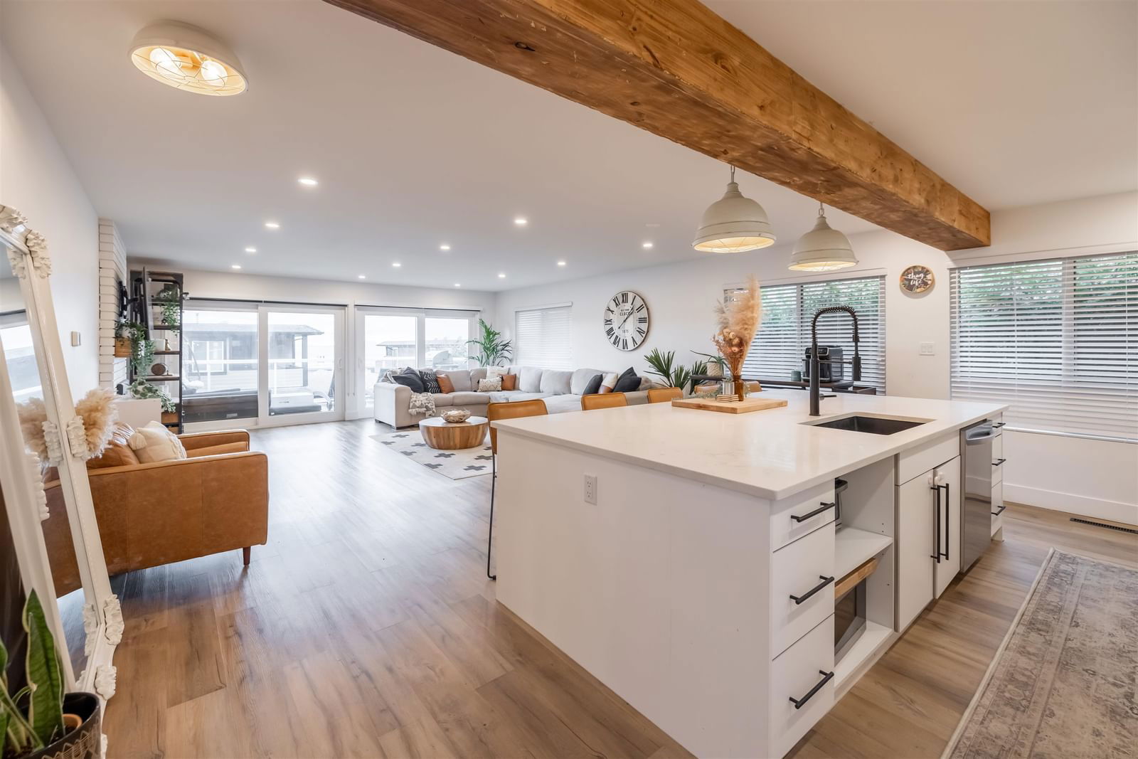 Image of home for listing MLS® R2981672