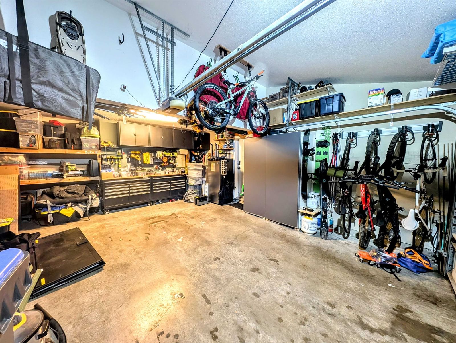 Listing Image 8