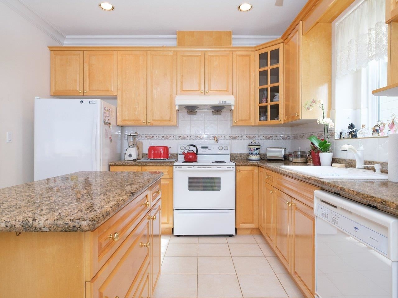 Listing Image 13