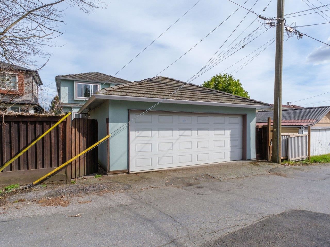 Listing Image 32