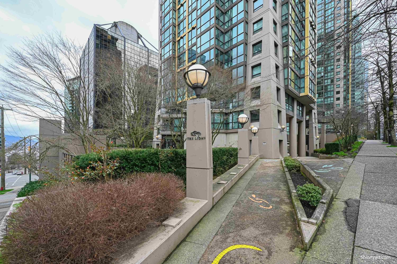 Listing Image 15