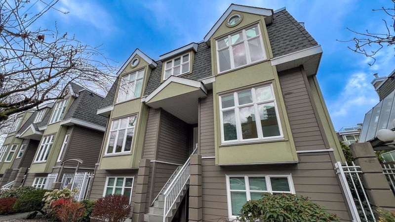731 7th Avenue W, Vancouver, British Columbia