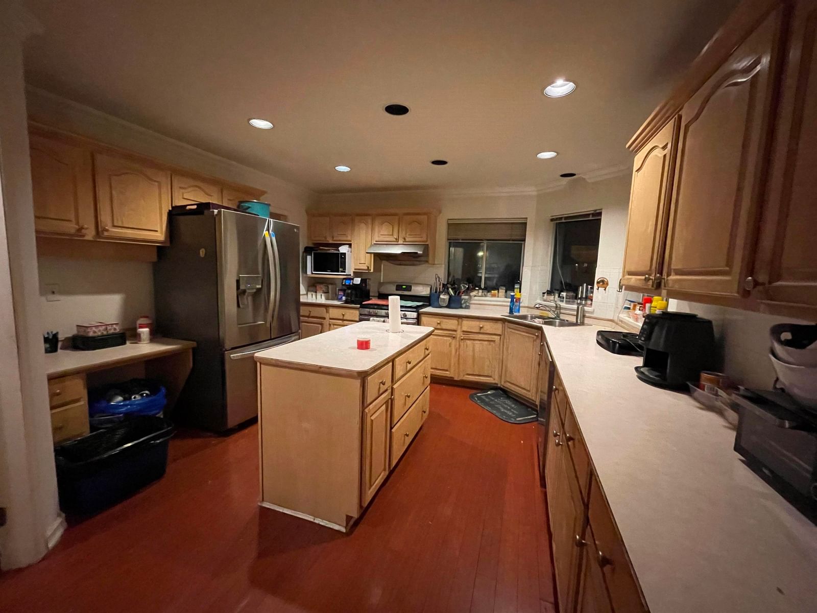Listing Image 3