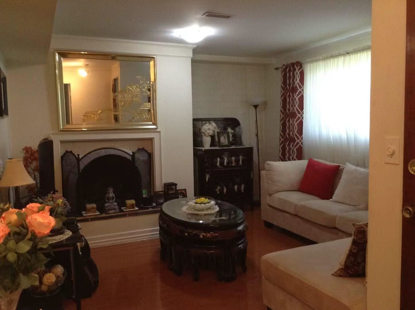 Listing Image 19