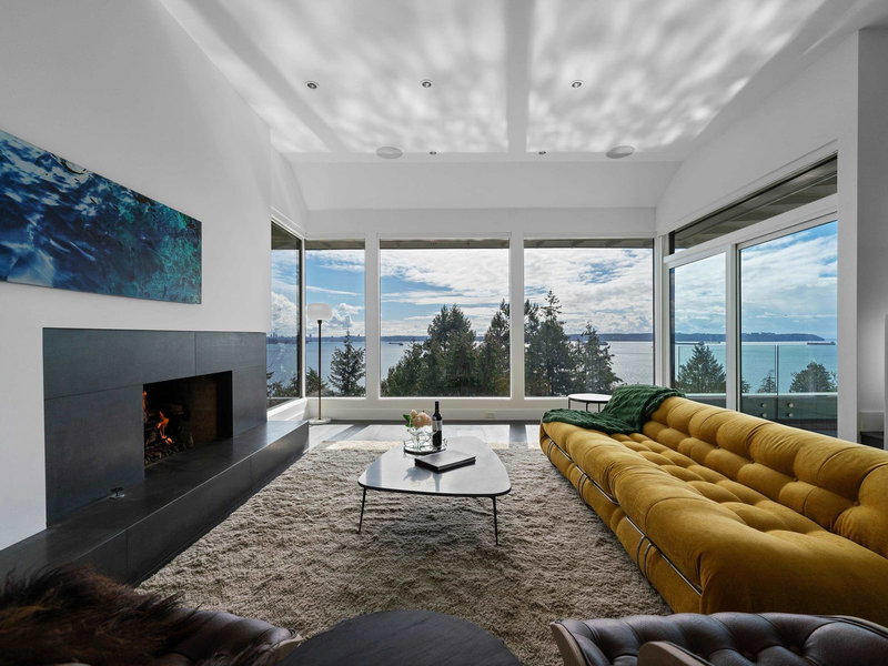 3460 Rockview Place, West Vancouver, V7V 3H3 | Image 3