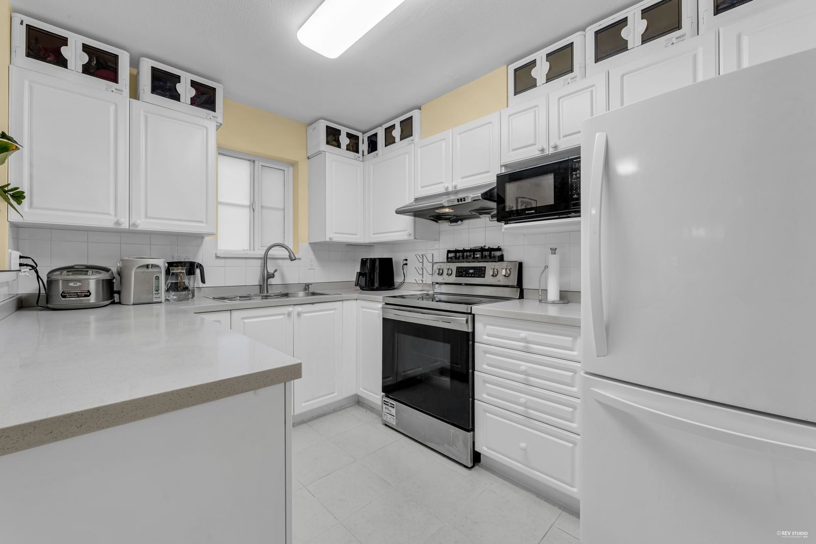 Listing Image 14