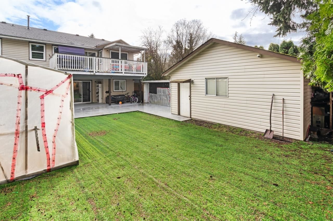 Listing Image 6